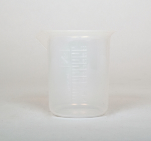 Beaker plastic 100mL