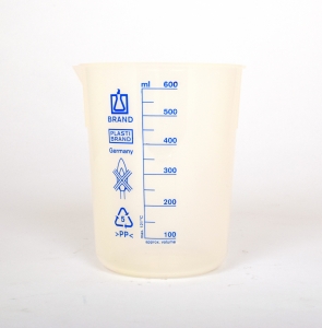 Beaker plastic 600mL